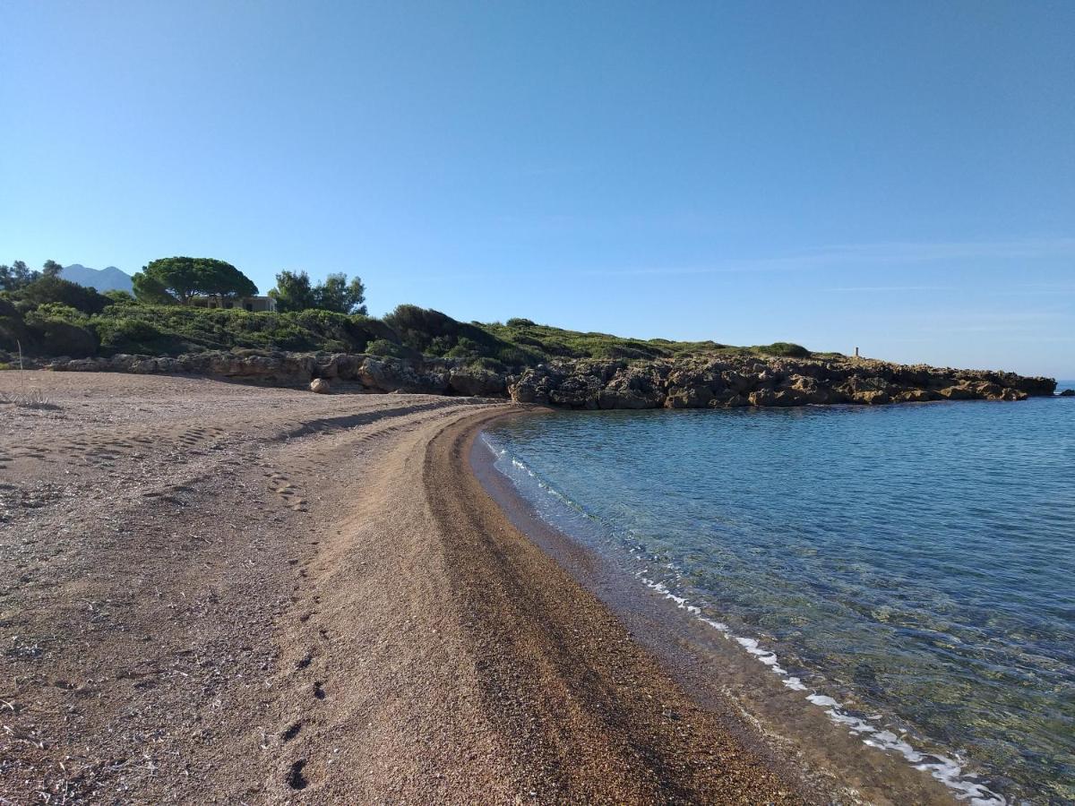 Tzanetos Seaside Villa Kyparissía Eksteriør bilde