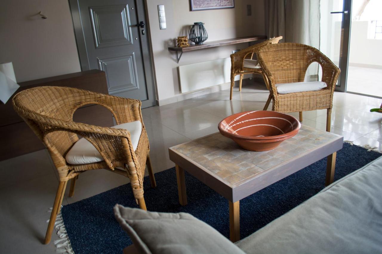 Tzanetos Seaside Villa Kyparissía Eksteriør bilde